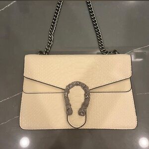 Cream Shoulder Bag with Antique Silver Chain